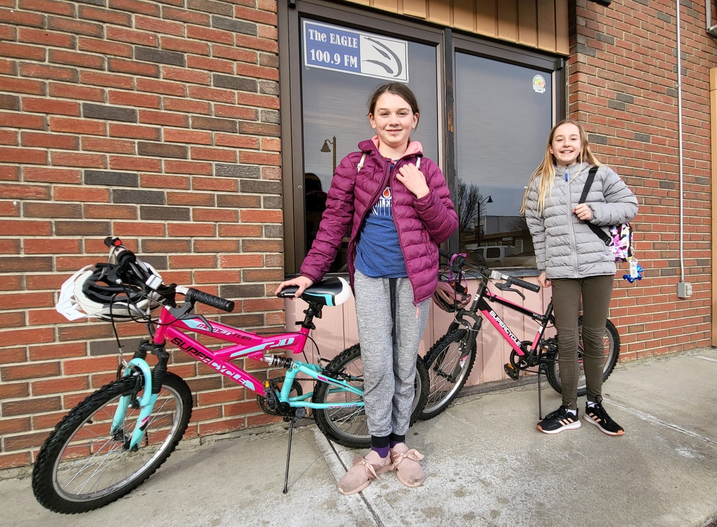 Okotoks kids aim to make an impact for children's hospital